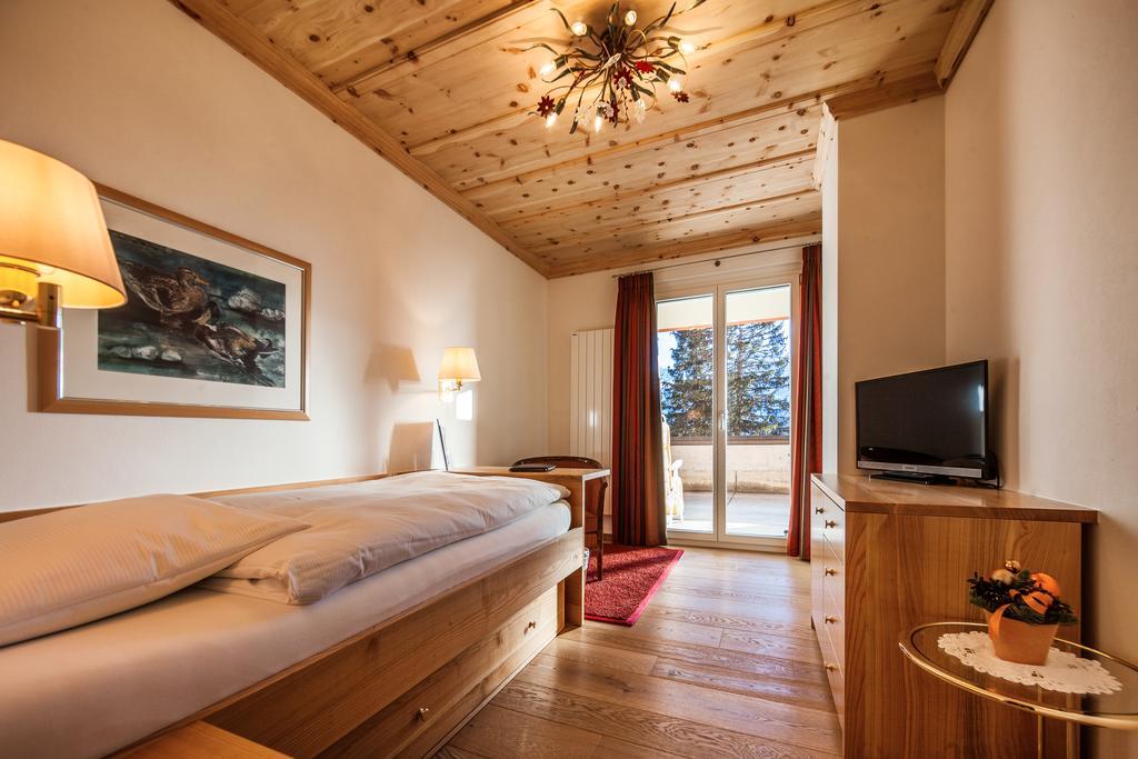 Hotel Pratschli Arosa Esterno foto